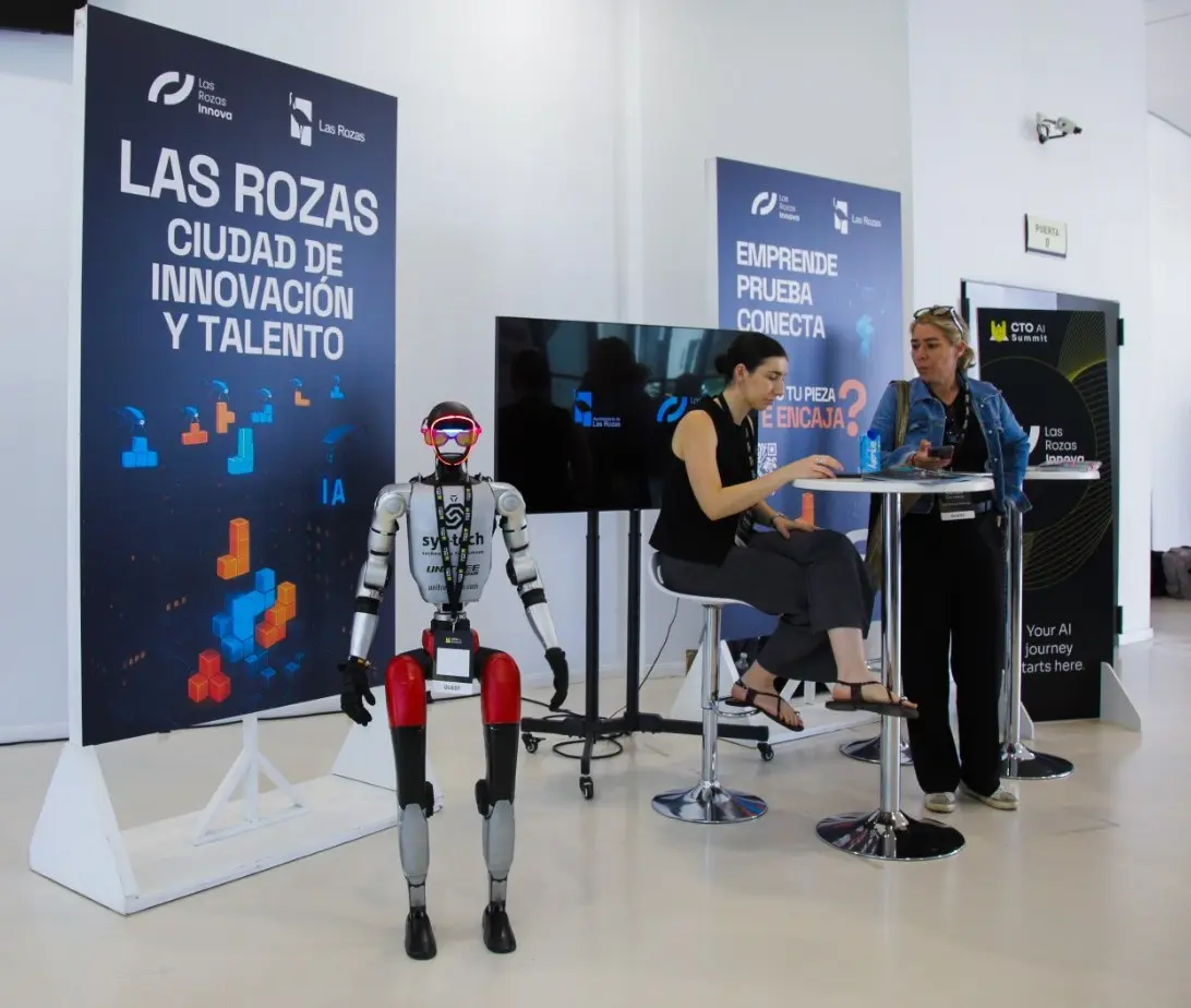 Stand-de-Las-Rozas-Innova-en-CTO-AI-Summit_