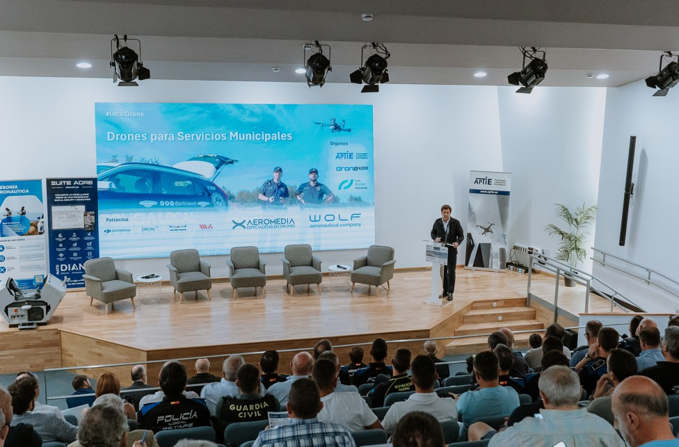 José de la Uz inaugura Jornada Drones en Las Rozas